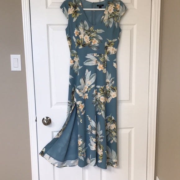 Elegant Teal Floral Maxi Dress; Front Slit; Fully Lined; Keyhole in Back; Sz 2 - Picture 3 of 15